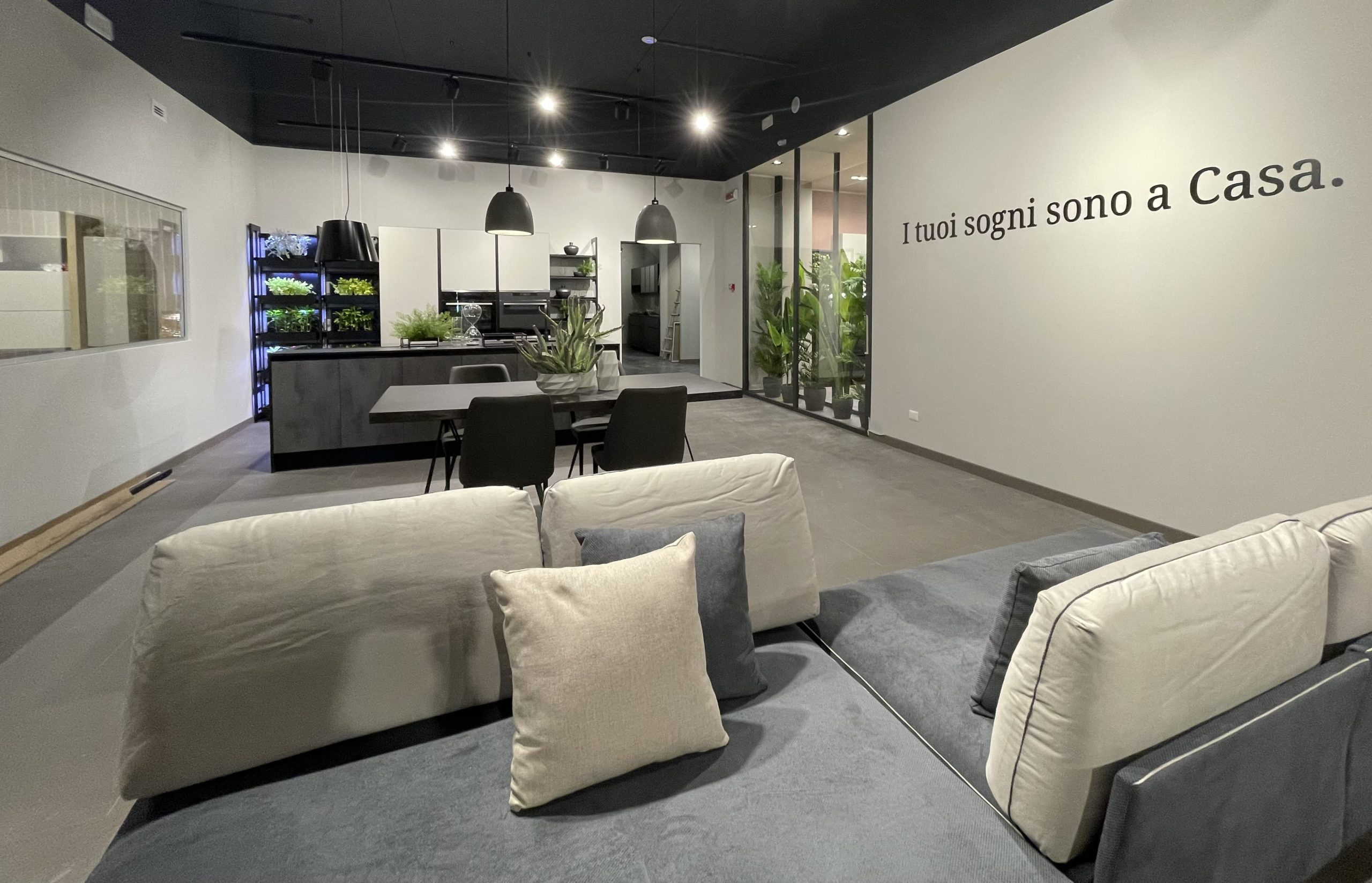 febal-casa-store-latina-roma-muzi-4-scaled-1.jpeg