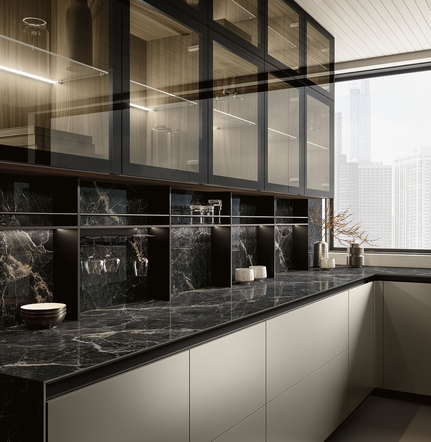 Cucine moderne con pensili in vetrina